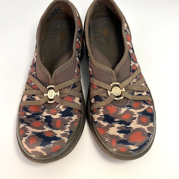 BZEES Niche Animal Print Washable Slip on Shoes Sz 6.5M Light Weight Comfy NWOT - Picture 1 of 7